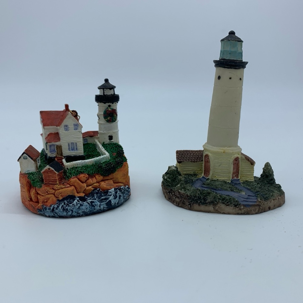 Lighthouse Figurine Set